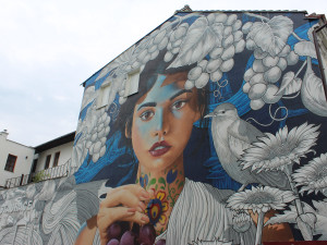 Hodonín žasne. Umělec vyzdobil cukrárnu obří malbou