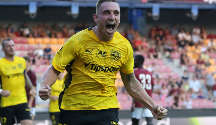 Jakub Šural se raduje z vítězné branky proti sparťanské rezervě