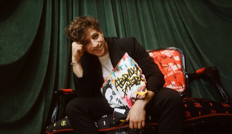 Milan Peroutka míří s kapelou do Brna. Zasoutěžte si o lístky na koncert Perutí