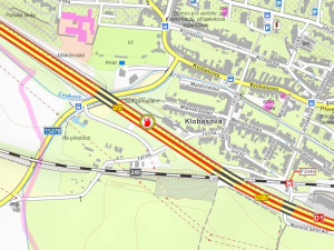 Dálnice z Brna na Prahu stojí. Provoz zastavilo hořící auto