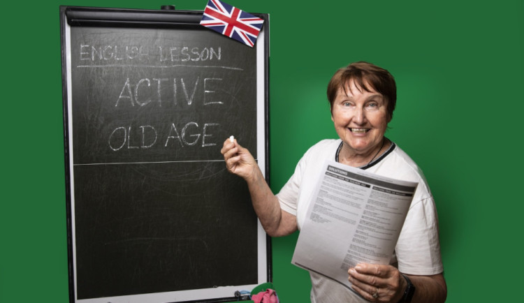 Důstojný a plnohodnotný život lidí nad 60 musí být samozřejmostí