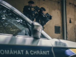 Když úspěšný marketér oblékne uniformu policisty