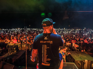 Divokej Bill míří na velkolepé turné. Vyhrajte vstupenky