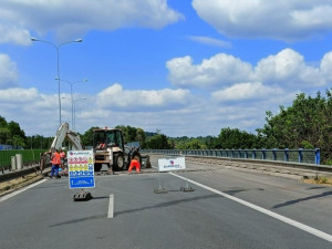 Hlavní tah z Brna na Svitavy je bez omezení. Silničáři stihli opravy do konce prázdnin