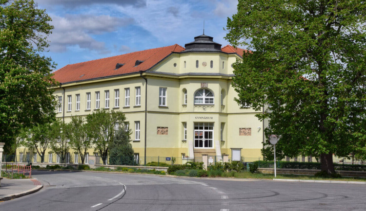Gymnázium na Brněnsku razí novinku. Žáci místo známek dostanou slovní hodnocení