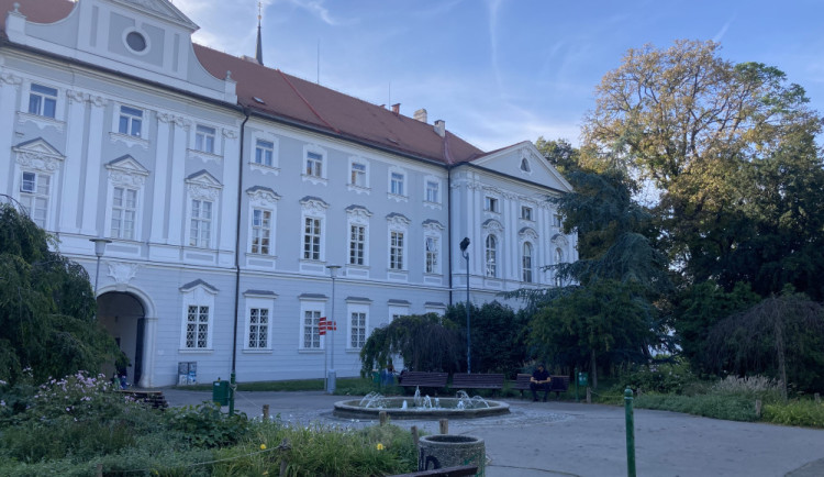 Stavba garáží pod brněnským parkem zarazila experta na podzemí. Vašich nálezů se nedotkne, ujišťuje radnice