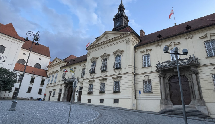Brno podrželo kritizovaného nominanta SPD. Říkám o Ukrajincích pravdu, hájí se
