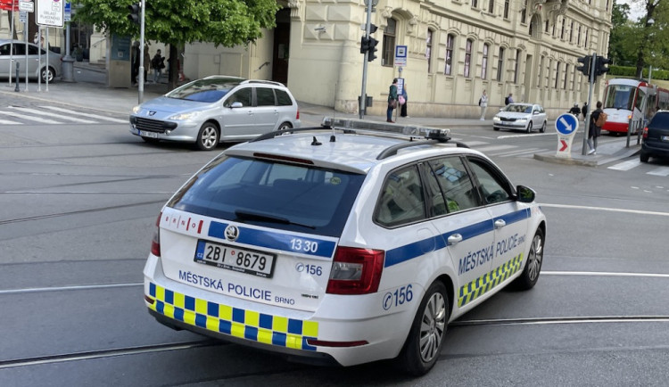 Sekuriťáka v Brně zbil jeho šéf. Pomlouval mě, hájil se nadřízený