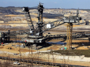Uhlí je na ústupu a Češi prodávají méně elektřiny, všimli si experti z Brna