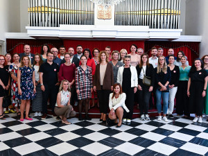 Brno hrdě podporuje sociální neziskovky. Jejich služby představuje nová kampaň i šalina