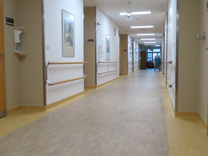 Onkologický ústav v Brně opravil lůžkové oddělení klinické onkologie, aby měli pacienti větší pohodlí