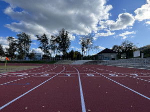 Blansko se rozšouplo. Máme nejmodernější atletický stadion na sever od Brna, míní