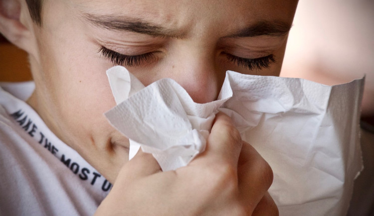 V Česku řádí černý kašel. Nejvíce nakažené jsou děti, jejichž rodiče odmítají očkování