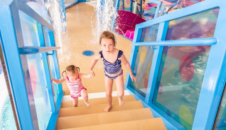 Aqualand slaví letošní Halloween s animacemi i tučňákem