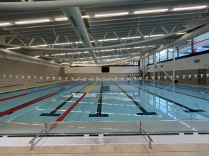 Brno vyřešilo nedostatek bazénů. Otevřelo moderní plavecký komplex