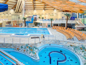 Nejlepší vánoční dárky jsou zážitkové poukazy do Aquapalace Praha