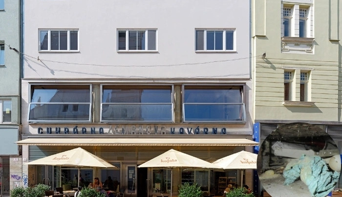 Jsou to poklady po starém majiteli, vysvětluje brněnská kavárna nepořádek ve skladu