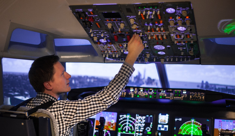 Staňte se pilotem v leteckých simulátorech Buď Pilot 