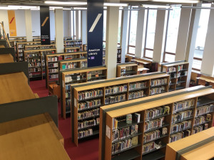 V brněnské knihovně otevřeli americké centrum, aby si lidé přečetli knížky ze Západu