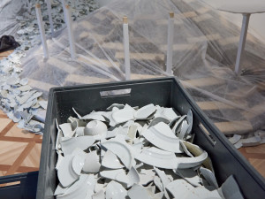 Muzeum v Brně slaví 150 let. Na výroční výstavě lidé uvidí sklo, keramiku a rozbijí porcelánový talíř