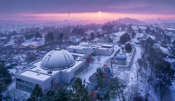 Zažijte veselé Vánoce na brněnské hvězdárně