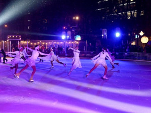První bruslaři otestovali kluziště na brněnském moři