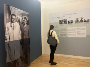 Výstava v Brně ukazuje životy české šlechty po druhé světové válce. Připomíná i Karla Schwarzenberga