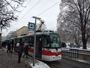 Dělníci v Brně rozkopou dvě tramvajové tratě a dokončí smyčku v Pisárkách