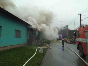Za požár na Hodonínsku mohla nedbalost. Škody jsou milionové