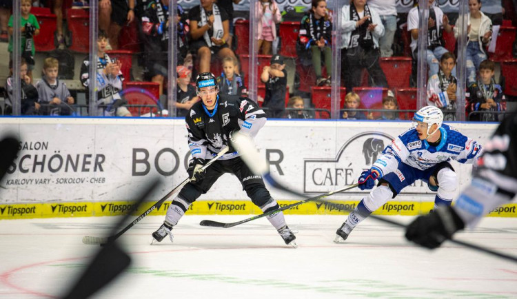 Kometa zapsala třetí porážku v řadě. Nestačila na Karlovy Vary