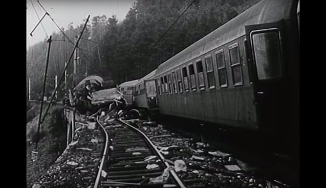 Na jižní Moravě si připomínají smutné výročí. Při vlakové nehodě zemřelo na Štědrý den přes 100 lidí