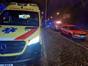 U brněnského krematoria se srazily šaliny. Devět lidí se zranilo