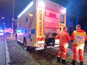 U brněnského krematoria se srazily šaliny. Devět lidí se zranilo