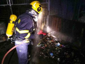 Lidé si volali záchranáře kvůli alkoholu i kvůli přejedení. Nejvíc problémů dělali opilci a pyrotechnika