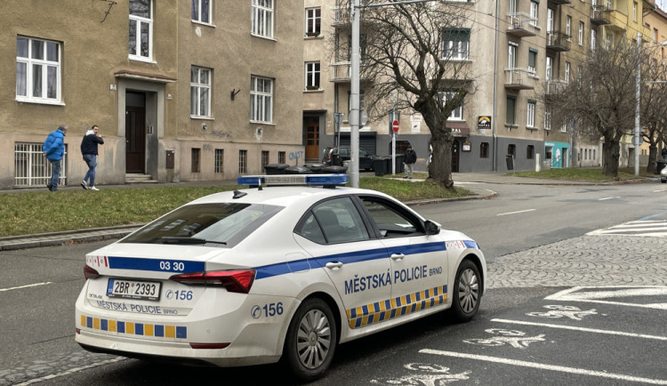 Já to uklidím, sliboval své matce devětatřicetiletý zdrogovaný muž, který vytopil sklep