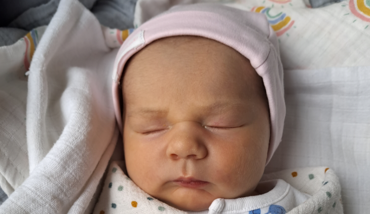 Záchranáři z Ivančic jsou Lenčinými anděli. Za pomoc při domácím porodu jim posílá děkovný vzkaz