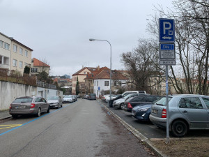 Řidičům na Žlutém kopci se uleví. Vyroste tam parkovací dům se dvěma stovkami míst