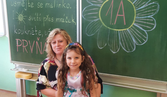 Zemřela bývalá policistka Petra, pro jejíž osvojenou dceru vznikla sbírka. Peníze teď použijí i na pohřeb