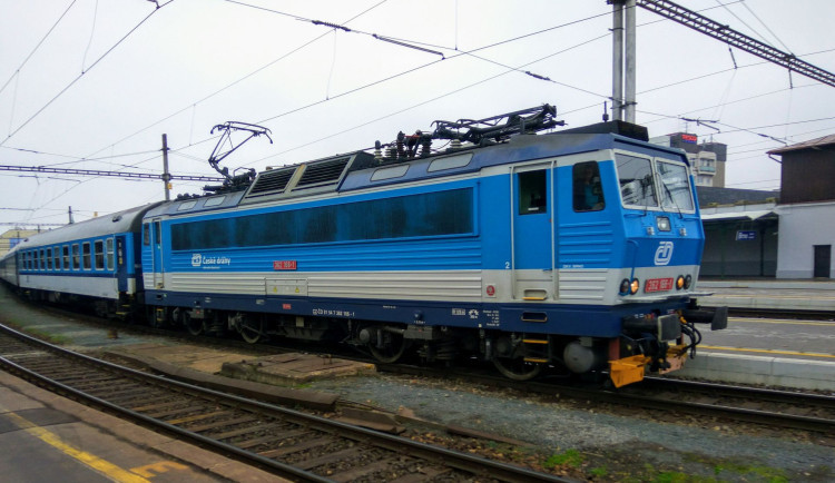 size3-17060320759397-60-provoz-na-zeleznici-u-brna-zastavila-tragicka-nehoda-muz-zemrel-po-srazce-s-vlakem