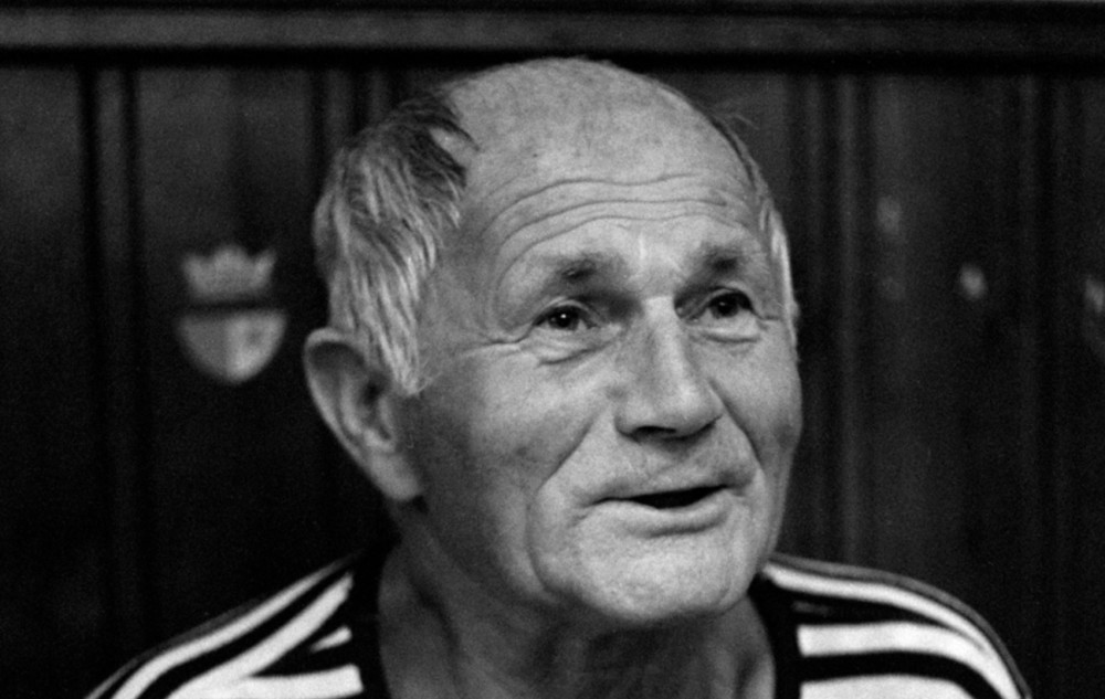 Kde zemřel Hrabal?