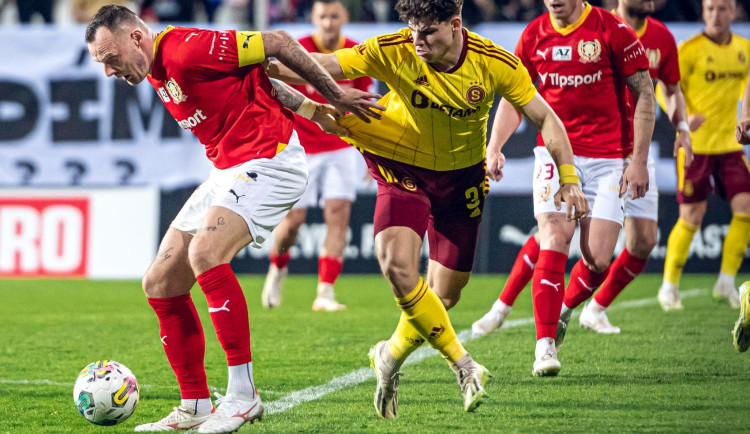 Zbrojovka popáté za sebou nezvítězila. S béčkem Sparty doma prohrála 2:3