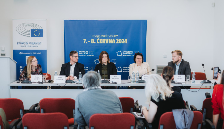 pr vymyslim jestě titulek