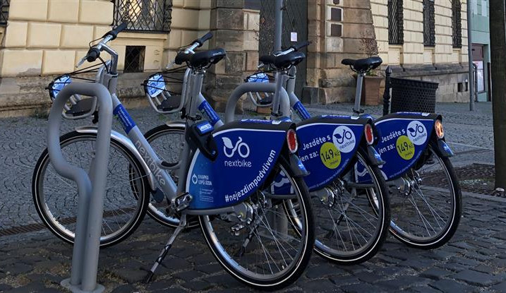 Sdílená kola se rozšiřují do dalších měst. Nový Jičín společně s Kopřivnicí otestují službu