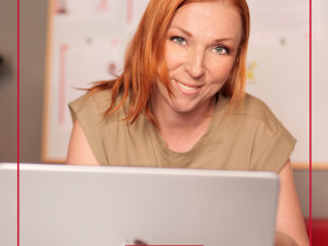 Internetová poradna se zaměřuje na ženy a muže v sexbyznysu