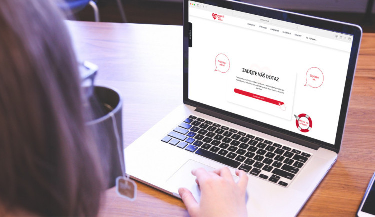 Internetová poradna se zaměřuje na ženy a muže v sexbyznysu