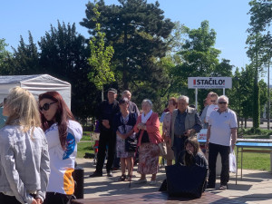 VIDEO: Příznivci komunistické strany oslavili na brněnském náměstí Svátek práce