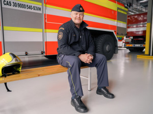 Zkušený Miloslav Burián pomáhal po tornádu na jižní Moravě, letos se stal hasičem roku