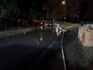 Vydatný déšť v Brně zaměstnal hasiče. Zasahovali u zatopených sklepů a silnic