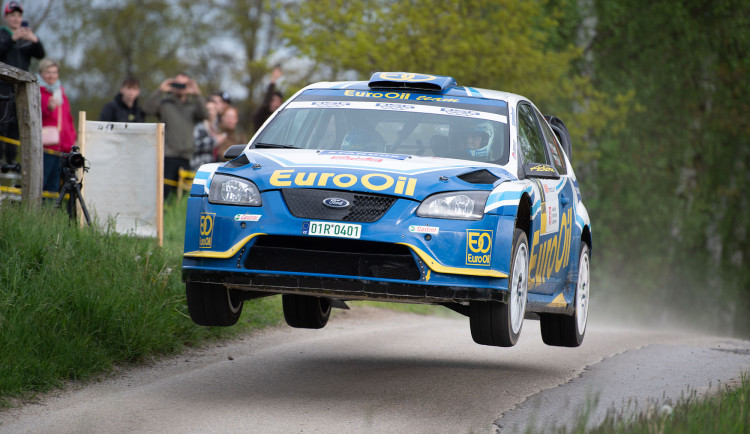 Do startu Rallye Český Krumlov zbývají hodiny. Přihlásilo se více než 100 posádek