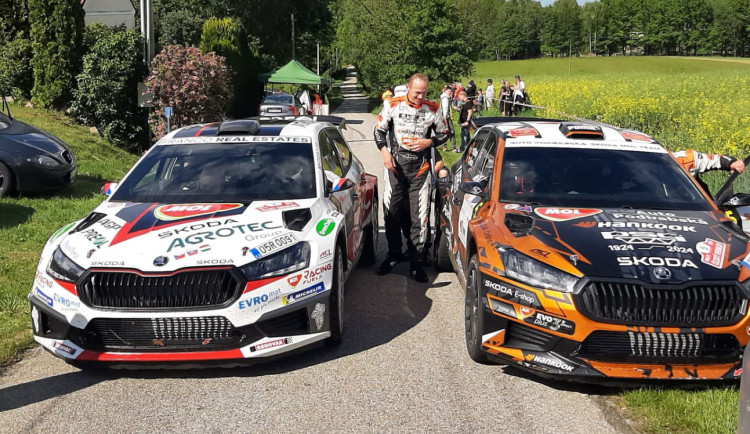 Necelá sekunda rozhodla o vítězi Rallye Český Krumlov. Triumf uhájil Stříteský před penalizovaným Pechem